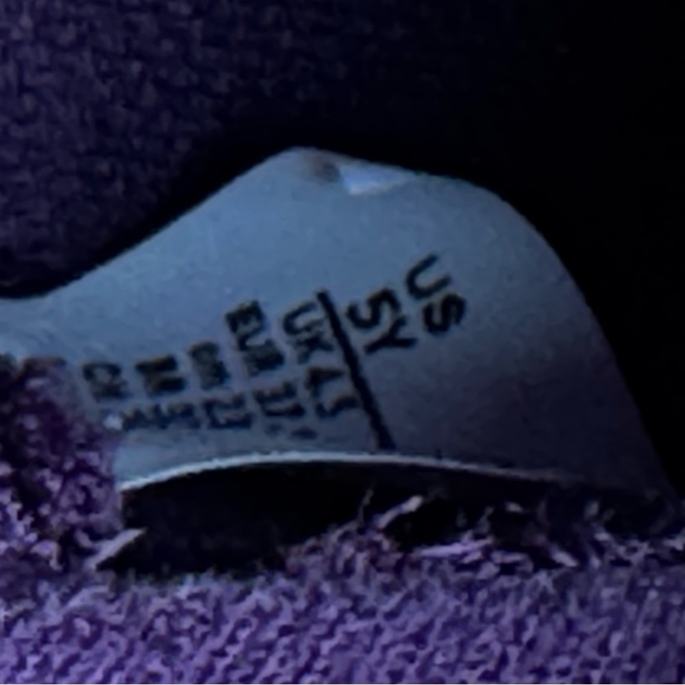 Nike Soccer Cleats | Size: 5Y | Regular Condition - Picture 9 of 9